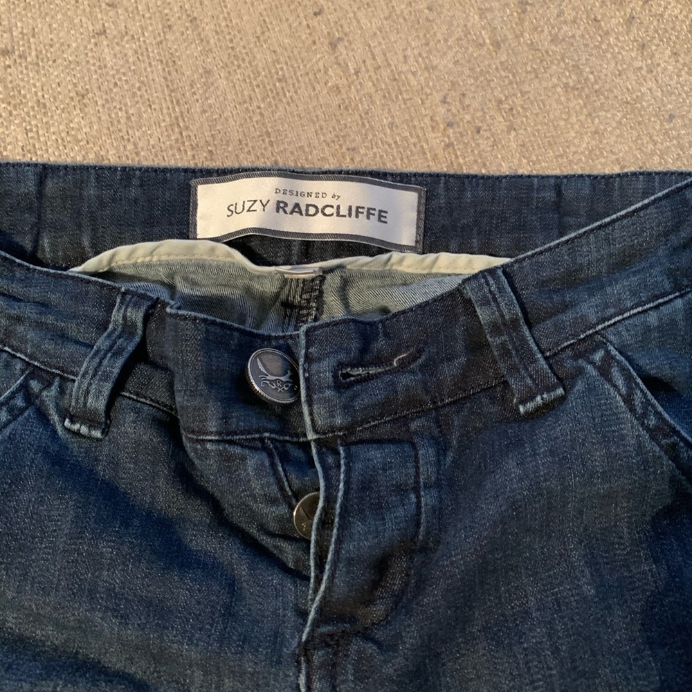 Jeans - Picture 4 of 4